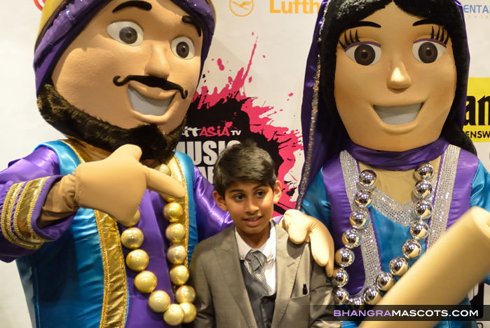 Bhangra Mascots - Brit Asia TV Music Awards 2014